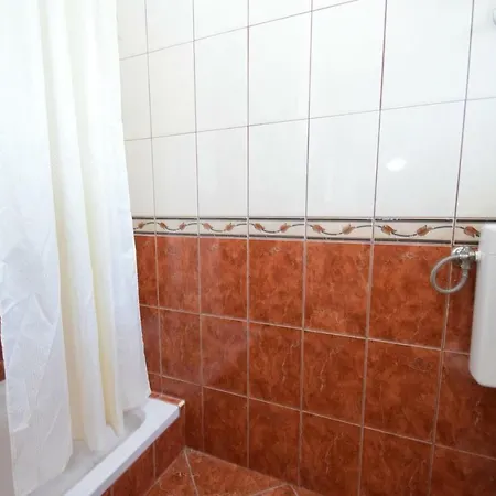 Nina بيت ضيافة