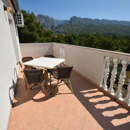 Nina Starigrad Paklenica