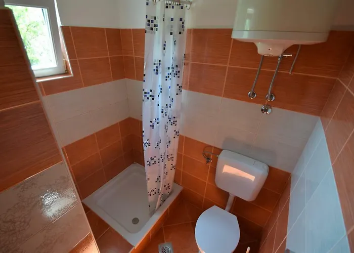 Nina Konukevi Starigrad Paklenica